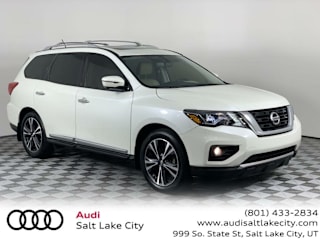 2017 Nissan Pathfinder S 5N1DR2MN4HC606044 2017 Nissan Pathfinder S