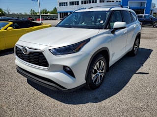 2021 Toyota Highlander XLE 5TDGZRBH8MS078069 2021 Toyota Highlander XLE