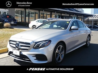 2017 Mercedes-Benz E-Class WDDZF4KB0HA162721 2017 Mercedes-Benz E-Class
