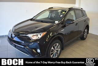 2017 Toyota RAV4 Hybrid XLE JTMRJREV9HD061364 2017 Toyota RAV4 Hybrid XLE