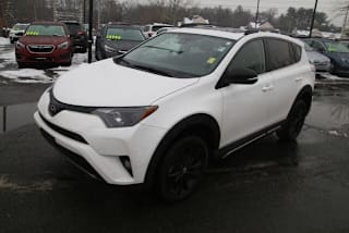 2018 Toyota RAV4 2T3RFREV1JW742466 2018 Toyota RAV4