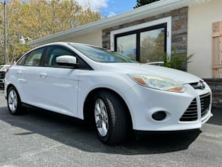 2014 Ford Focus 1FADP3F28EL203043 2014 Ford Focus
