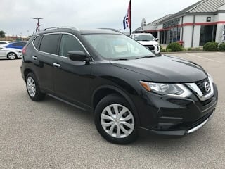 2017 Nissan Rogue S 5N1AT2MM7HC744625 2017 Nissan Rogue S