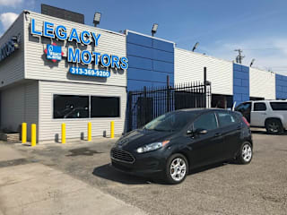 2014 Ford Fiesta SE 3FADP4EJ2EM111701 2014 Ford Fiesta SE