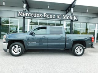 2018 Chevrolet Silverado 1500 LT 3GCPCREC0JG576360 2018 Chevrolet Silverado 1500 LT