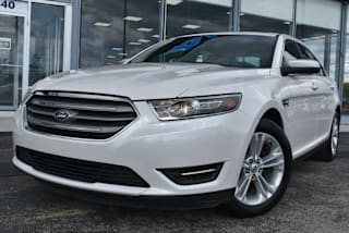 2017 Ford Taurus 1FAHP2H8XHG118604 2017 Ford Taurus