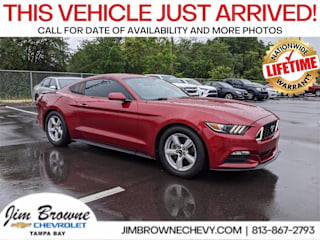 2017 Ford Mustang V6 1FA6P8AM7H5208547 2017 Ford Mustang V6