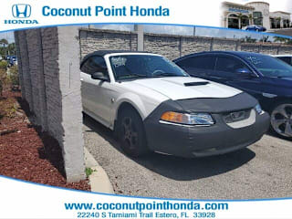 2004 Ford Mustang Deluxe 1FAFP44684F135036 2004 Ford Mustang Deluxe