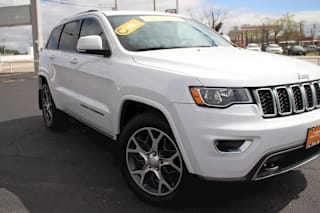 2018 Jeep Grand Cherokee Sterling Edition 1C4RJEBG5JC110263 2018 Jeep Grand Cherokee Sterling Edition