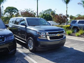 2019 Chevrolet Suburban 1GNSKHKC7KR399441 2019 Chevrolet Suburban