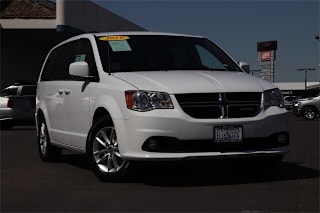 2019 Dodge Grand Caravan SXT 2C4RDGCG1KR717318 2019 Dodge Grand Caravan SXT