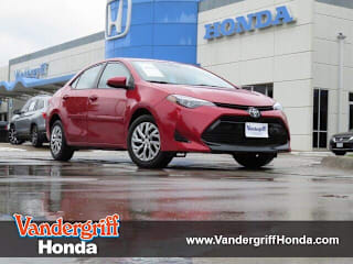 2018 Toyota Corolla LE 5YFBURHE6JP739995 2018 Toyota Corolla LE