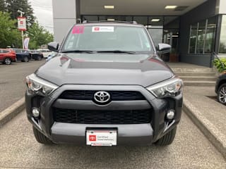 2019 Toyota 4Runner SR5 JTEBU5JR9K5726402 2019 Toyota 4Runner SR5