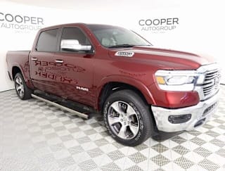 2019 Ram Pickup 1500 Laramie 1C6SRFJT3KN513430 2019 Ram Pickup 1500 Laramie