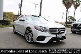 2018 Mercedes-Benz E-Class E 300 WDDZF4JB8JA435203 2018 Mercedes-Benz E-Class E 300