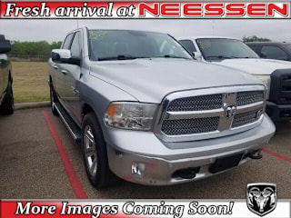 2018 Ram Pickup 1500 Lone Star Silver 1C6RR6LT4JS123643 2018 Ram Pickup 1500 Lone Star Silver