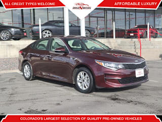 2016 Kia Optima LX 5XXGT4L38GG111813 2016 Kia Optima LX