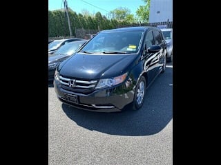 2017 Honda Odyssey SE 5FNRL5H36HB019417 2017 Honda Odyssey SE
