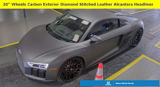 2017 Audi R8 5.2 quattro V10 WUAEAAFX2H7901325 2017 Audi R8 5.2 quattro V10