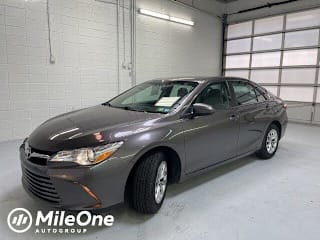 2017 Toyota Camry LE 4T1BF1FK5HU647208 2017 Toyota Camry LE