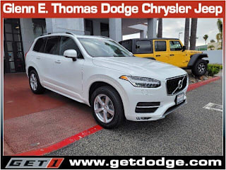 2018 Volvo XC90 T5 Momentum 7-Passenger YV4102PK1J1360037 2018 Volvo XC90 T5 Momentum 7-Passenger