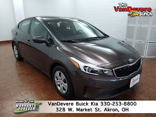 2018 Kia Forte 3KPFK4A79JE171281 2018 Kia Forte