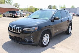 2019 Jeep Cherokee Latitude 1C4PJLCB5KD482468 2019 Jeep Cherokee Latitude