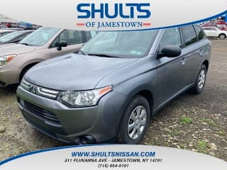 2014 Mitsubishi Outlander ES JA4AD2A32EZ006182 2014 Mitsubishi Outlander ES