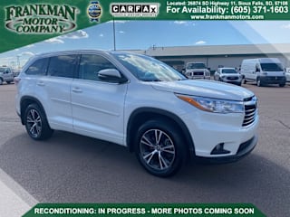 2016 Toyota Highlander XLE 5TDJKRFHXGS312091 2016 Toyota Highlander XLE