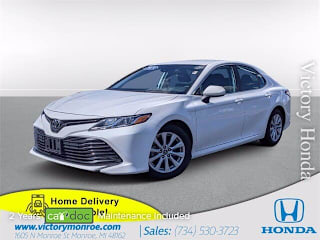 2019 Toyota Camry SE 4T1B11HK0KU256597 2019 Toyota Camry SE