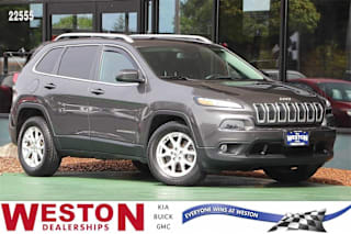 2014 Jeep Cherokee Latitude 1C4PJLCB2EW139402 2014 Jeep Cherokee Latitude