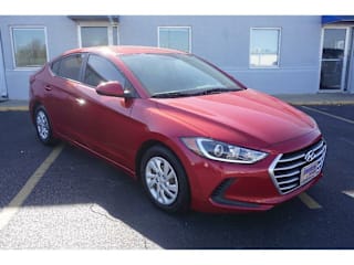 2017 Hyundai Elantra SE 5NPD74LF8HH083261 2017 Hyundai Elantra SE