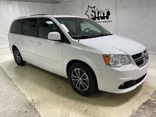 2017 Dodge Grand Caravan SXT 2C4RDGCG5HR554455 2017 Dodge Grand Caravan SXT