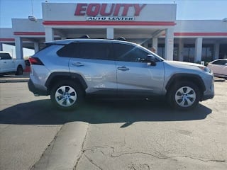 2020 Toyota RAV4 LE 2T3H1RFV9LW063153 2020 Toyota RAV4 LE