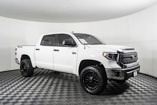 2018 Toyota Tundra SR5 5TFDY5F1XJX761425 2018 Toyota Tundra SR5