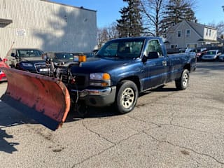 2005 GMC Sierra 1500 Work Truck 1GTEK14XX5Z161780 2005 GMC Sierra 1500 Work Truck
