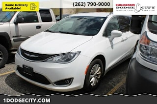 2018 Chrysler Pacifica Touring L 2C4RC1BG6JR132136 2018 Chrysler Pacifica Touring L