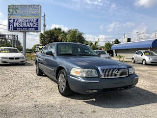2008 Mercury Grand Marquis 2MEFM74V88X615145 2008 Mercury Grand Marquis