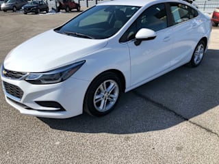 2018 Chevrolet Cruze LT Auto 1G1BE5SM2J7114865 2018 Chevrolet Cruze LT Auto