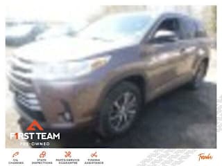 2018 Toyota Highlander XLE 5TDJZRFH3JS815738 2018 Toyota Highlander XLE