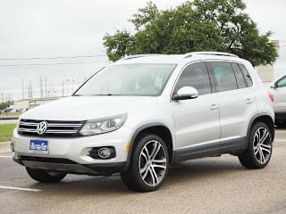2017 Volkswagen Tiguan 2.0T SEL WVGVV7AX8HW507695 2017 Volkswagen Tiguan 2.0T SEL