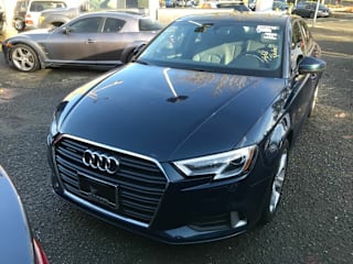 2017 Audi A3 2.0T quattro Premium WAUB8GFF9H1037895 2017 Audi A3 2.0T quattro Premium