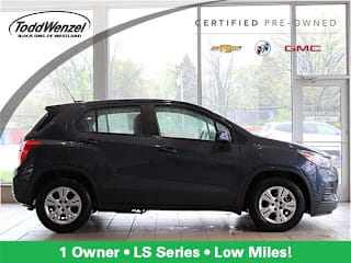 2018 Chevrolet Trax LS 3GNCJKSB1JL270645 2018 Chevrolet Trax LS