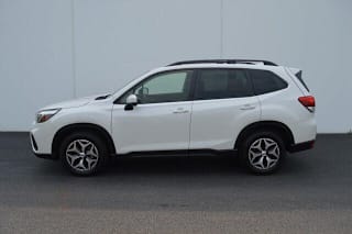 2020 Subaru Forester Premium JF2SKAGC2LH429625 2020 Subaru Forester Premium