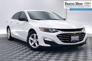 2019 Chevrolet Malibu LS 1G1ZB5ST0KF215697 2019 Chevrolet Malibu LS