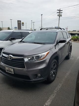 2016 Toyota Highlander XLE 5TDKKRFH9GS503893 2016 Toyota Highlander XLE