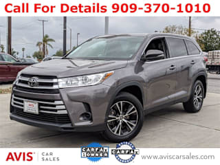 2019 Toyota Highlander LE 5TDBZRFH8KS946704 2019 Toyota Highlander LE