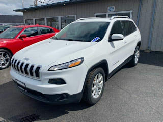 2017 Jeep Cherokee Latitude 1C4PJMCB5HD220304 2017 Jeep Cherokee Latitude