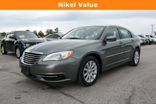2013 Chrysler 200 Touring 1C3CCBBG9DN659329 2013 Chrysler 200 Touring