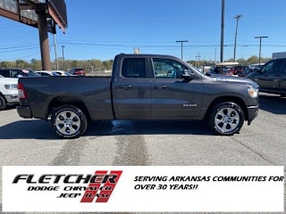 2021 Ram Pickup 1500 1C6RREBT8MN544537 2021 Ram Pickup 1500